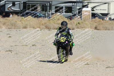 media/Nov-01-2025-CVMA (Sat) [[fc0f7531b8]]/Race 2-Amateur Formula Middleweight/